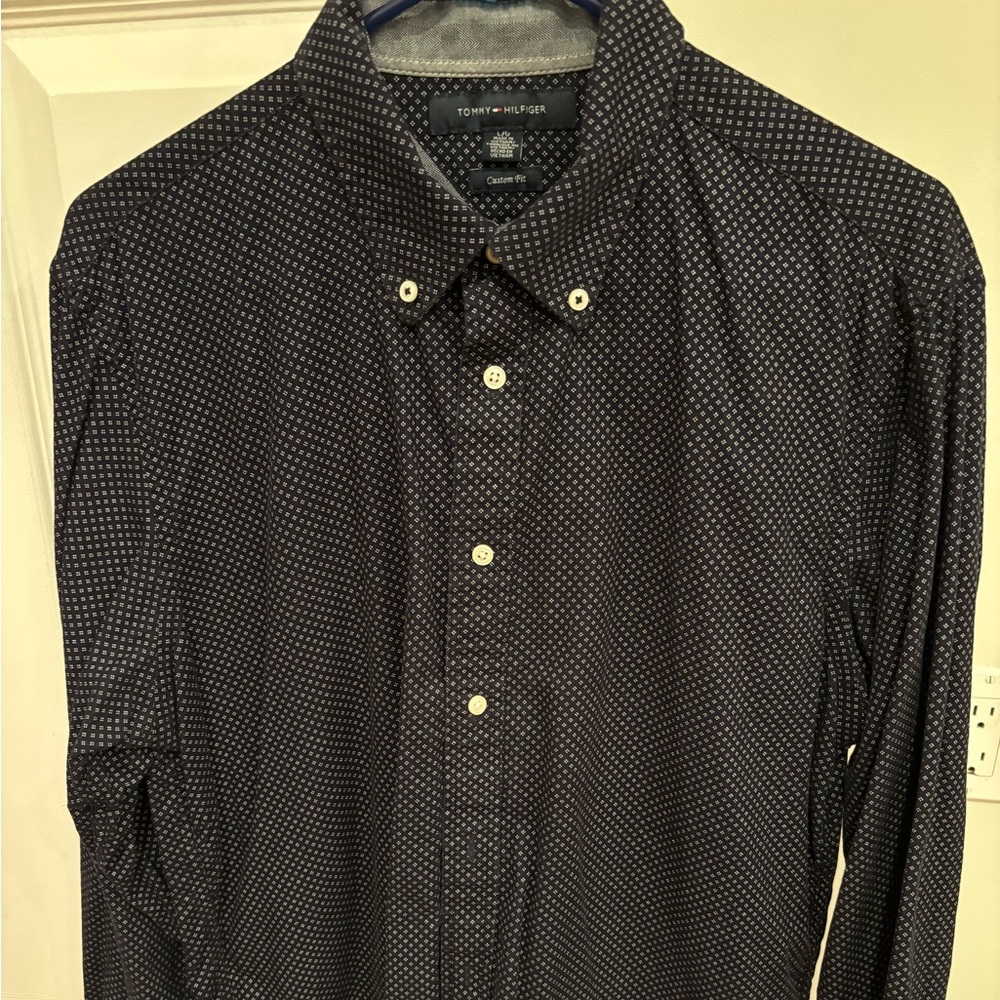 Tommy Hilfiger Men’s Button Down Shirt